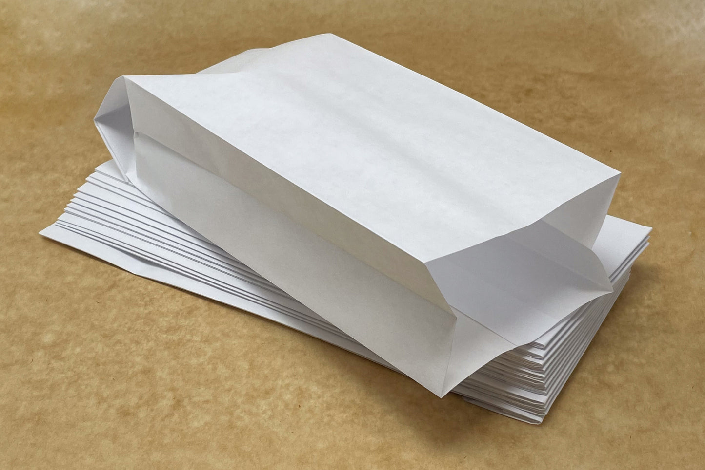 Kraft Paper PE Bag | 260 x 100 x 65mm | Heat-Sealable