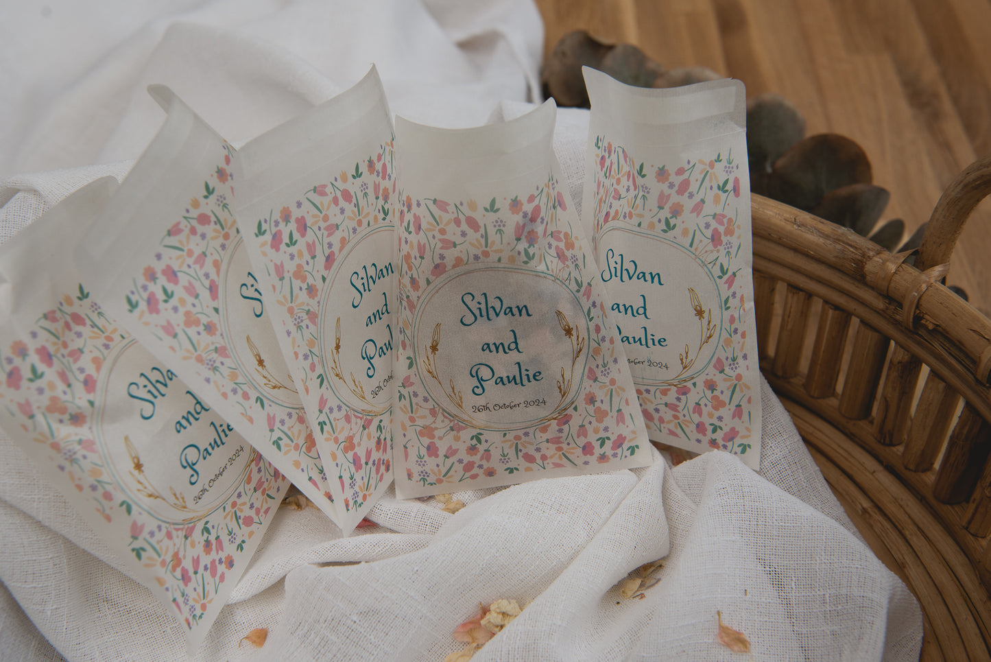 Personalised Wedding Favour/Confetti Bag | Design 2